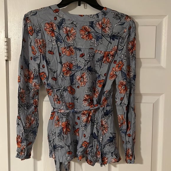 Jack by bbdakota NWT women’s top sz small color blue - Picture 6 of 7